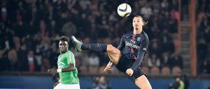 Der Ferrari unter Schwedens Sportlern. Zlatan Ibrahimovic spielt für Paris St. Germain und ist doch immer noch der Junge aus dem Osten Malmös. Foto: dpa/Tesson