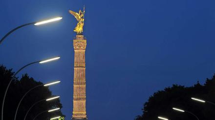 Unter Anderem dank einer intelligenten Straßenbeleuchtung soll Berlin energieeffizienter haushalten können.