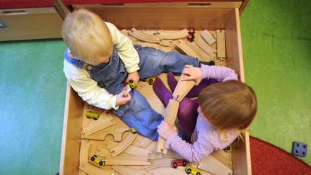 Kinder brauchen Kinder und Eltern brauchen die Kitas. Darum geht es schneller als geplant zurück zum Regelbetrieb.