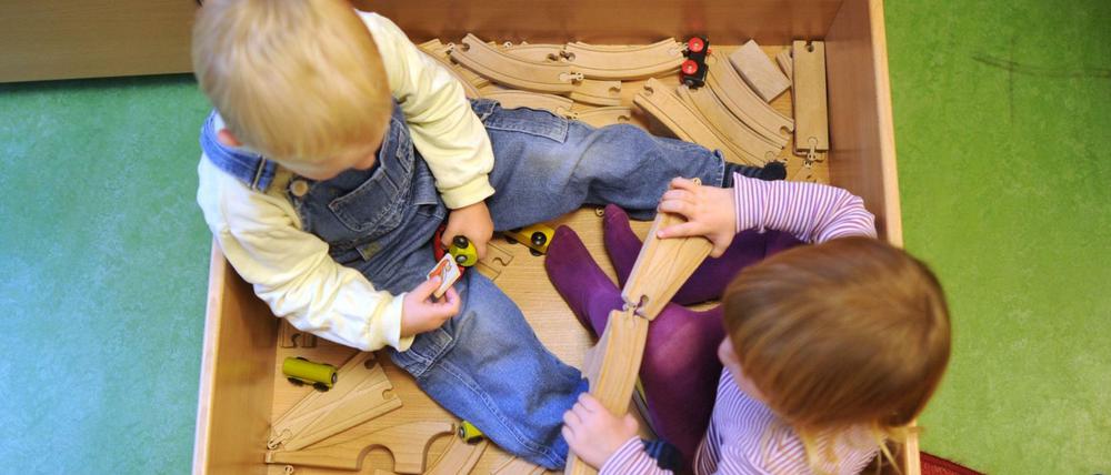Kinder brauchen Kinder und Eltern brauchen die Kitas. Darum geht es schneller als geplant zurück zum Regelbetrieb.