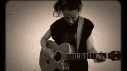 Die Berliner Musikerin Maike Rosa Vogel.