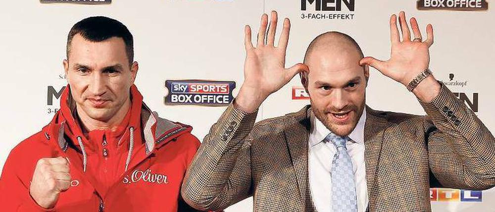 Ich mach’ den Hirsch. Tyson Fury (rechts) will am Samstag Weltmeister Wladimir Klitschko auf die Hörner nehmen. 