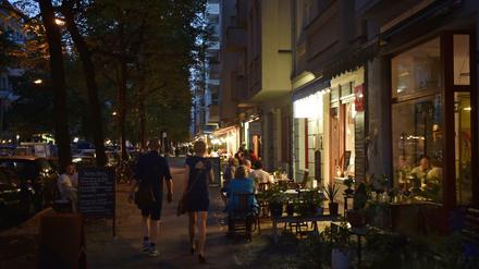 Die Simon-Dach-Straße in Friedrichshain im August