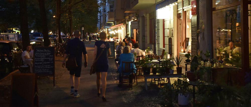 Die Simon-Dach-Straße in Friedrichshain im August