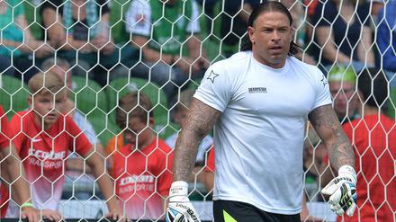Tim Wiese könnte sich vorstellen, künftig als Torwarttrainer zu arbeiten - wenn er nicht Wrestler wird.