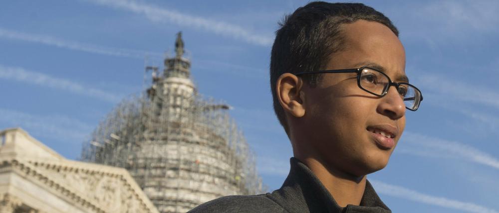 Der 14 Jahre alte Schüler Ahmed Mohamed verlangt Entschädigung, weil er fälschlicherweise in Terrorverdacht geriet.