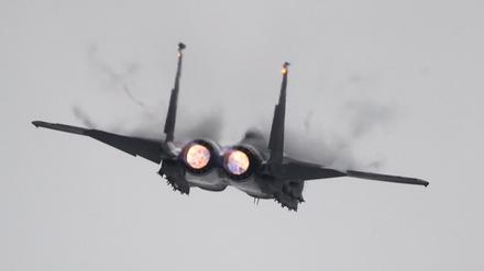 Nicht nur aus der Luft sollen die USA den IS in Syrien bekämpfen, sondern auch vom Boden aus. US-Soldaten sollen in Kämpfe verwickelt sein.