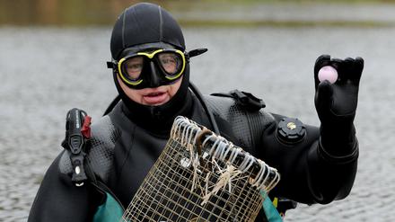 Der Golfballtaucher Ralf Oestmann.