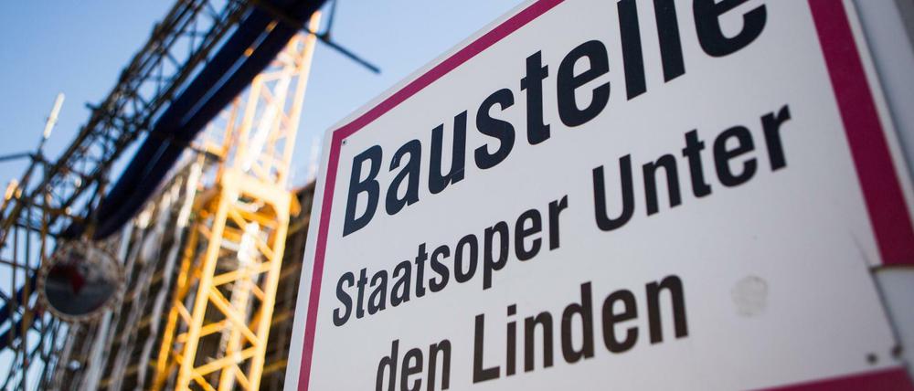 Gut Ding will Weile haben. die Baustelle der Staatsoper Unter den Linden