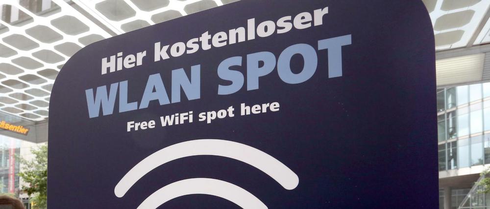 Es sollen 650 Hotspots in der Stadt entstehen - der Vertrag wurde am Mittwoch endlich unterzeichnet.