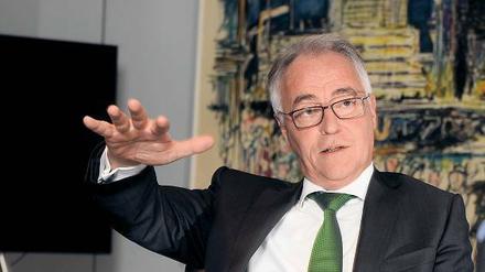 Von Amsterdam nach Berlin. Hans-Bahne Hansen hat sein Büro seit September am Salzufer. 
