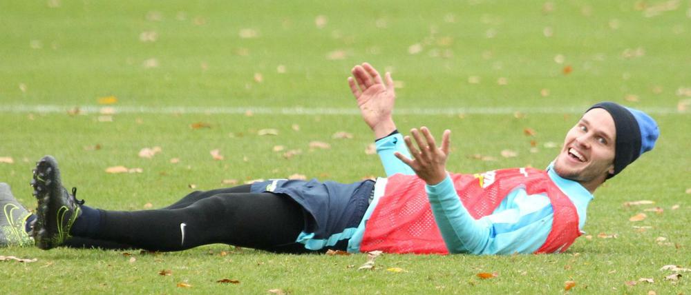 Sebastian Langkamp bei einer Trainingseinheit von Hertha BSC. Am Sonntag empfangen die Berliner die TSG Hoffenheim. 