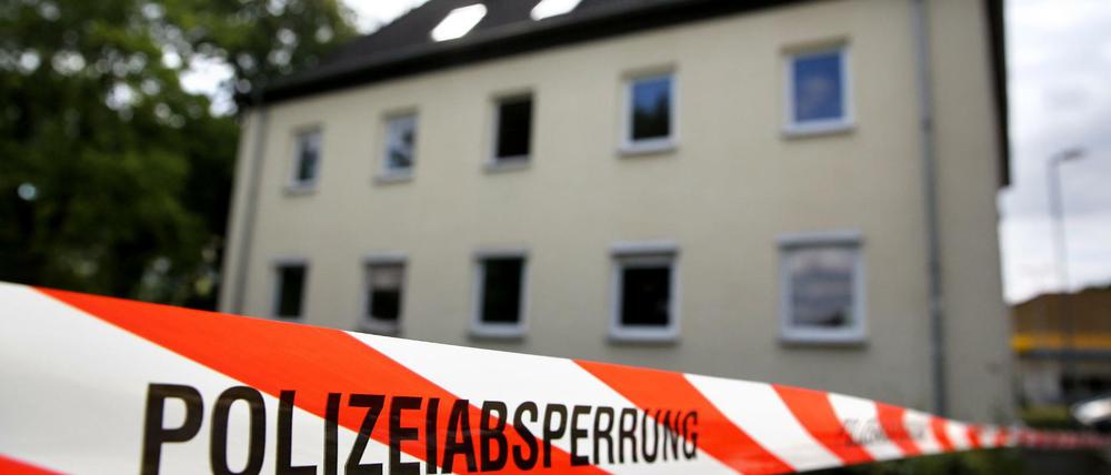 Wie hier im sächsischen in Lunzenau Ende Juli waren Unterkünfte ür Flüchtlinge Dutzende Male das Ziel von Anschlägen. 