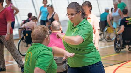 Im Gleichklang. Spenden der Tagesspiegel-Leser machten auch die „Dance Days Berlin“ von Mit-Mensch e.V. in der Max-Schmeling-Halle im Juli möglich. Das Event war so beliebt, dass barrierefreie Hotelzimmer und Flächen für Workshops nicht ausreichten. 