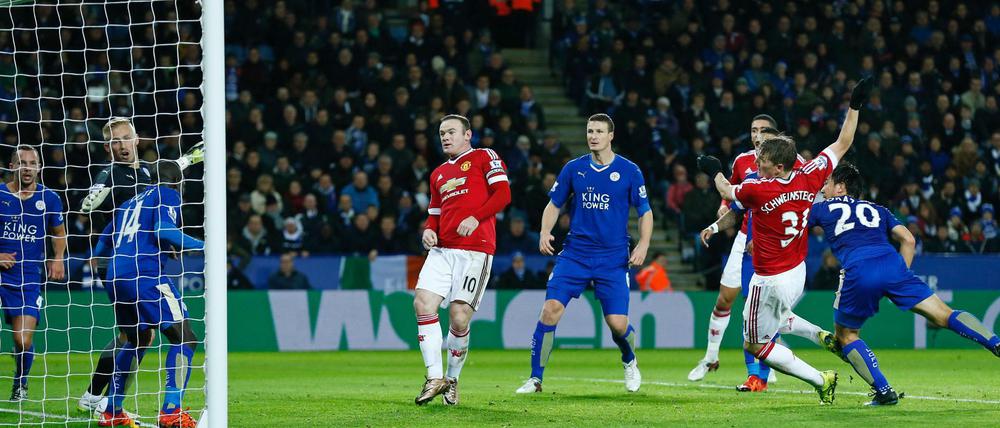 Schweinsteiger (r., Nr. 31) bei seinem Ausgleichstreffer.