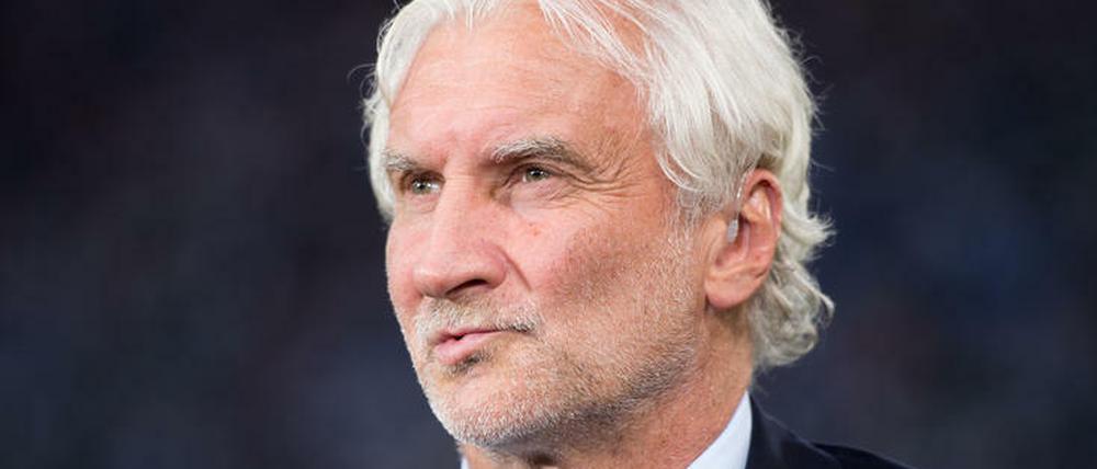 Leg Dich nicht mit Rudi an, sonst...!