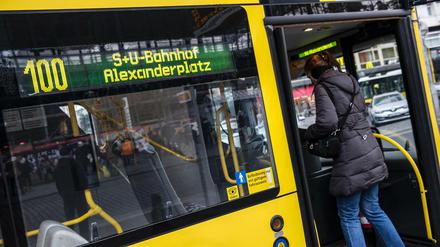Durchrücken, Türbereich freimachen - ist doch eigentlich ganz simpel.