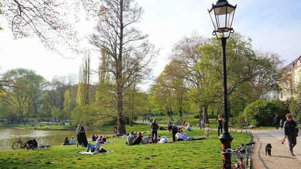 Alte Liebe Lietzensee. Ein Idyll in Charlottenburg. 