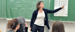 Nachgefragt. Berlin leidet unter Lehrermangel, besonders in der Grundschule. Aber zahlreiche Studienbewerber wurden aus Kapazitätsgründen abgelehnt. 