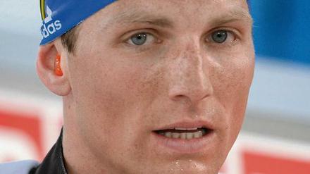 Erik Lesser startet mit großen Hoffnungen in die neue Biathlon-Saison.