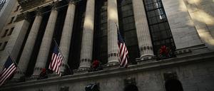 Die Wall Street sieht der wohl bald kommenden Zinserhöhung skeptisch entgegen.