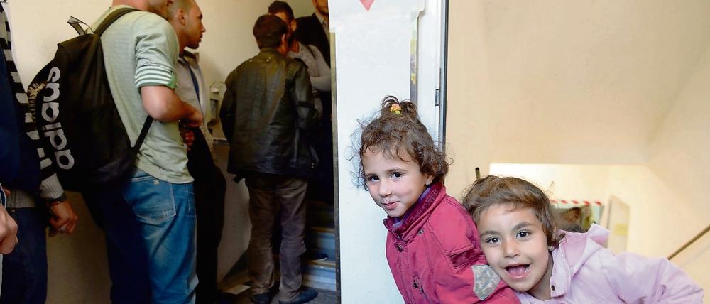 Ankunft in Brandenburg. Seit Mitte September sind mehrere hundert Flüchtlinge in ehemaligen Ministeriumsgebäuden in Potsdam untergebracht.