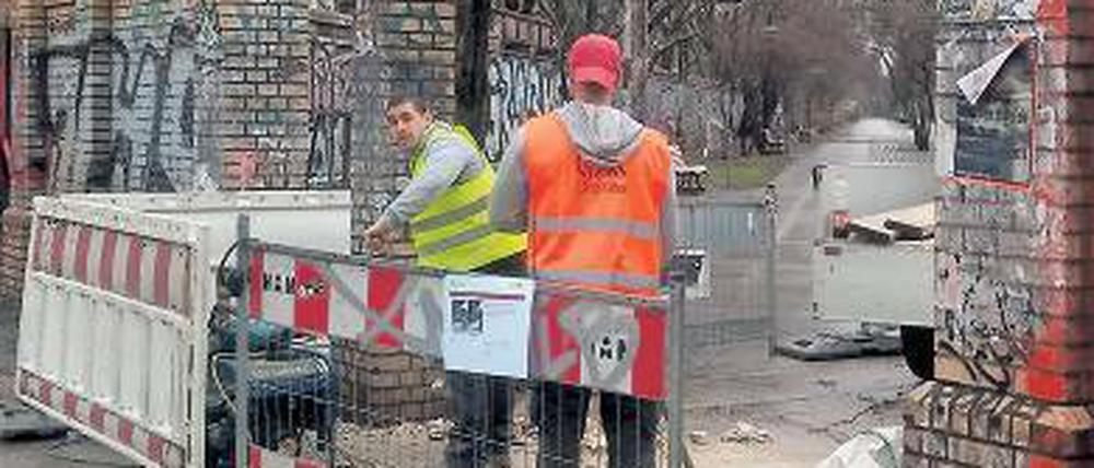 Los geht’s. Am und im Görlitzer Park wird gebaut.
