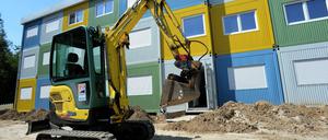 Bisher werden Flüchtlinge in Berlin oft in Containerdörfern untergebracht.