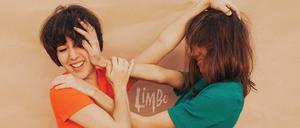 Die Schwestern Chelsea und Justine Brown nennen sich als Musikduo Summer Twins.