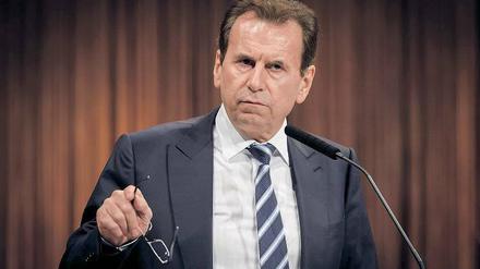 Keine Angst vor großen Aufgaben. Der 58-jährige Karlheinz Blessing ist seit mehr als 20 Jahren Stahlmanager im Saarland, wo er 1994 Peter Hartz ablöste. 