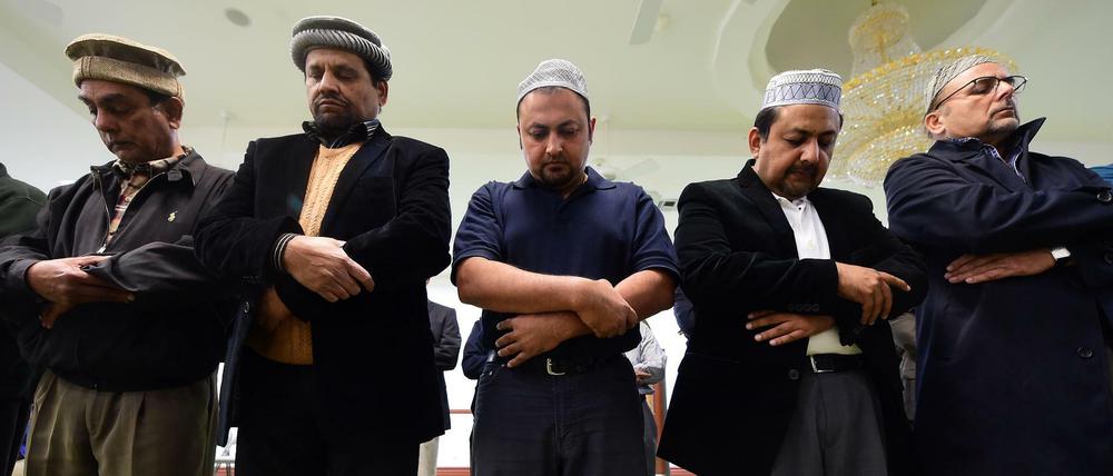 Muslime in Kalifornien trauern um die Ermordeten von San Bernardino.