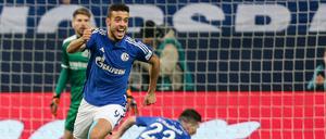 Da war der Sack endlich zu: Schalkes Franco Di Santo jubelt nach dem 3:1.