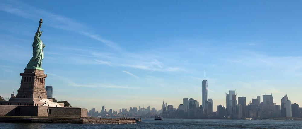 "Gebt mir Eure Müden, Eure Armen...": Die Verlockung New Yorks ist groß, auch für Berliner Schüler und Lehrer.