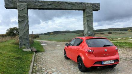 Spanischer Polo oder doch eher Golf GTi? Der Seat Ibiza hat ein wenig von beidem und dabei seinen ganz eigenen, frechen Charme.