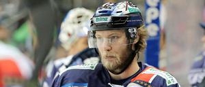 Neuer Verteidiger. Bei Florian Busch ist immer Movember.