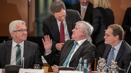 Die Regierungschefs Kretschmann (Baden-Württemberg), Sieling (Bremen), Seehofer (Bayern) und Müller (Berlin).