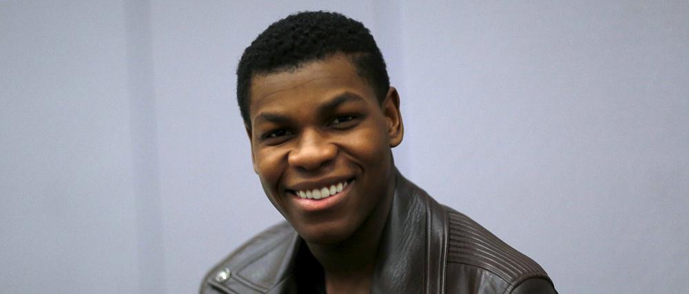 John Boyega ist einer der Hauptcharaktere des neuen Star-Wars-Films "Das Erwachen der Macht". Auf dem Filmplakat in China wird er versteckt. 