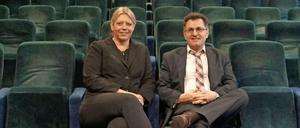 Sie laden Kinder ein: Denise Meyer und Efram Tozman im Kinosaal des Hollywood Media Hotels am Ku'damm.