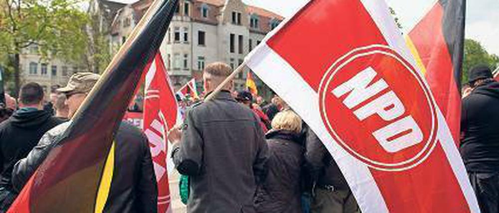 Nur in Ostdeutschland verwurzelt. Die rechtsextreme NPD ist in vielen Regionen fest verankert und hofft auf Erfolge bei Landtagswahlen.