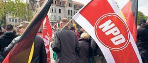 Nur in Ostdeutschland verwurzelt. Die rechtsextreme NPD ist in vielen Regionen fest verankert und hofft auf Erfolge bei Landtagswahlen. 