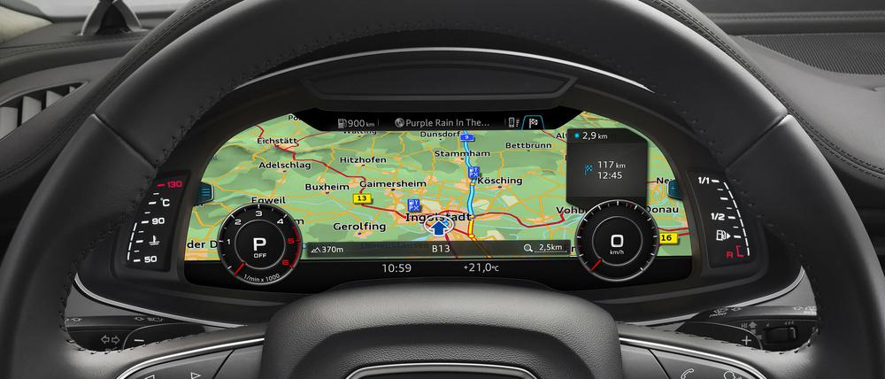 Eine Karte beruhend auf den Daten von Here in einem Cockpit eines Audi Q7.