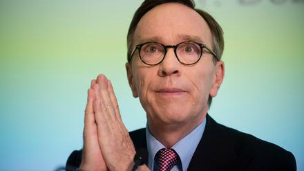 Matthias Wissmann (66) ist seit 2007 Präsident des Verbandes der Deutschen Automobilindustrie. Der VDA vertritt die Interessen von 600 Unternehmen, die Automobile und Zubehör produzieren.