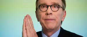 Matthias Wissmann (66) ist seit 2007 Präsident des Verbandes der Deutschen Automobilindustrie. Der VDA vertritt die Interessen von 600 Unternehmen, die Automobile und Zubehör produzieren.