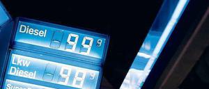 Ungewohnter Anblick: Ein Liter Diesel war zuletzt für unter einen Euro zu haben. 