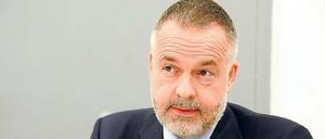 Von der Elbe an die Themse. Hartwig Fischer (53) leitet seit Ende 2011 die 14 Museen der Staatlichen Kunstsammlungen Dresden. Der gebürtige Hamburger war zuvor Direktor des Museums Folkwang in Essen. Wie sein Dresdner Vorgänger Martin Roth, der jetzt das Victoria & Albert Museum leitet, wechselt auch Fischer demnächst nach London: als Chef des British Museum.