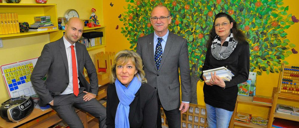 Ausgezeichnet: Robert Ehrenpfordt, Marion Schulze, Michael Witte und Liane Merkel (v.l.n.r.) von den Kindergärten Nordost.