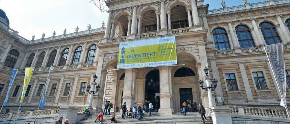 Beliebt. Viele Studierende gehen nach Österreich, hier die Uni Wien.
