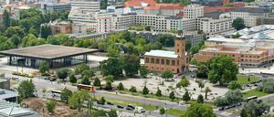 Vorne an der Potsdamerstraße soll das Museum der Moderne entstehen, im Ensembler mit Mies van der Rohes Neuer Nationalgalerie, der Matthäikirche, der Gemäldegalerie und Scharouns Philharmonie.