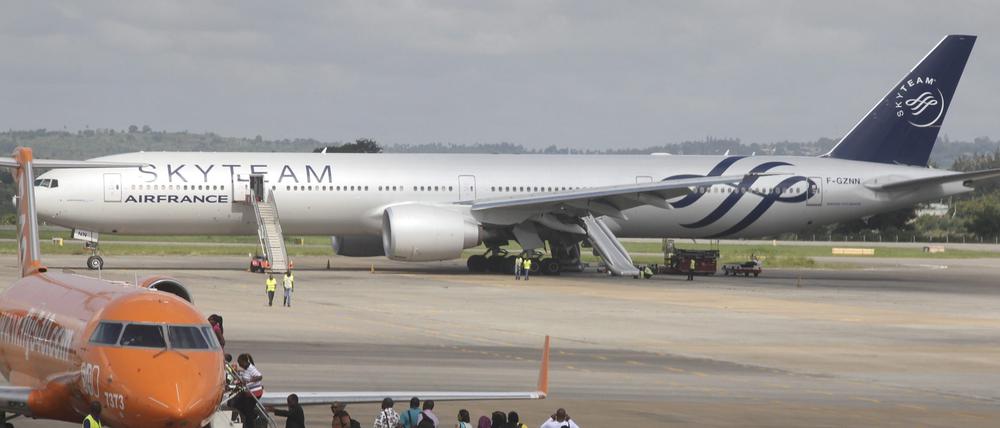 Wegen eines verdächtigen Gegenstands an Bord ist eine Air-France-Maschine in Kenia zwischengelandet.