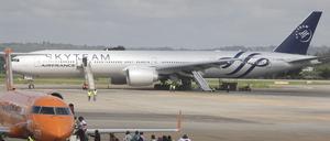 Wegen eines verdächtigen Gegenstands an Bord ist eine Air-France-Maschine in Kenia zwischengelandet.